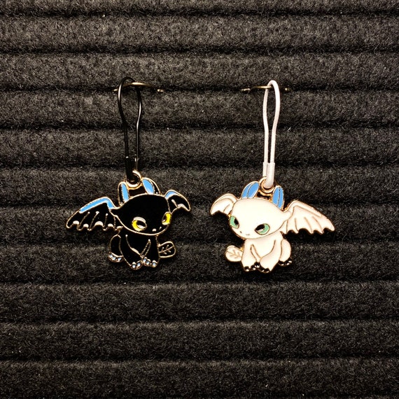 Toothless & Luna Stitch Markers