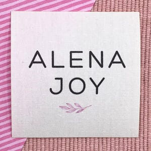 Etiqueta de edredón personalizada, parche para manta, 3 tamaños disponibles: pequeño, mediano y grande, etiquetas de algodón para coser en el edredón, 007q, felicitaciones por el nacimiento del bebé