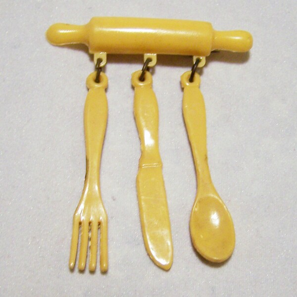 Nr. Jahrgang frühen Kunststoff Kochen Chef Pin baumelnd Geschirr Rolling Pin Brosche Mitte Jahrhundert Schmuck 516DG
