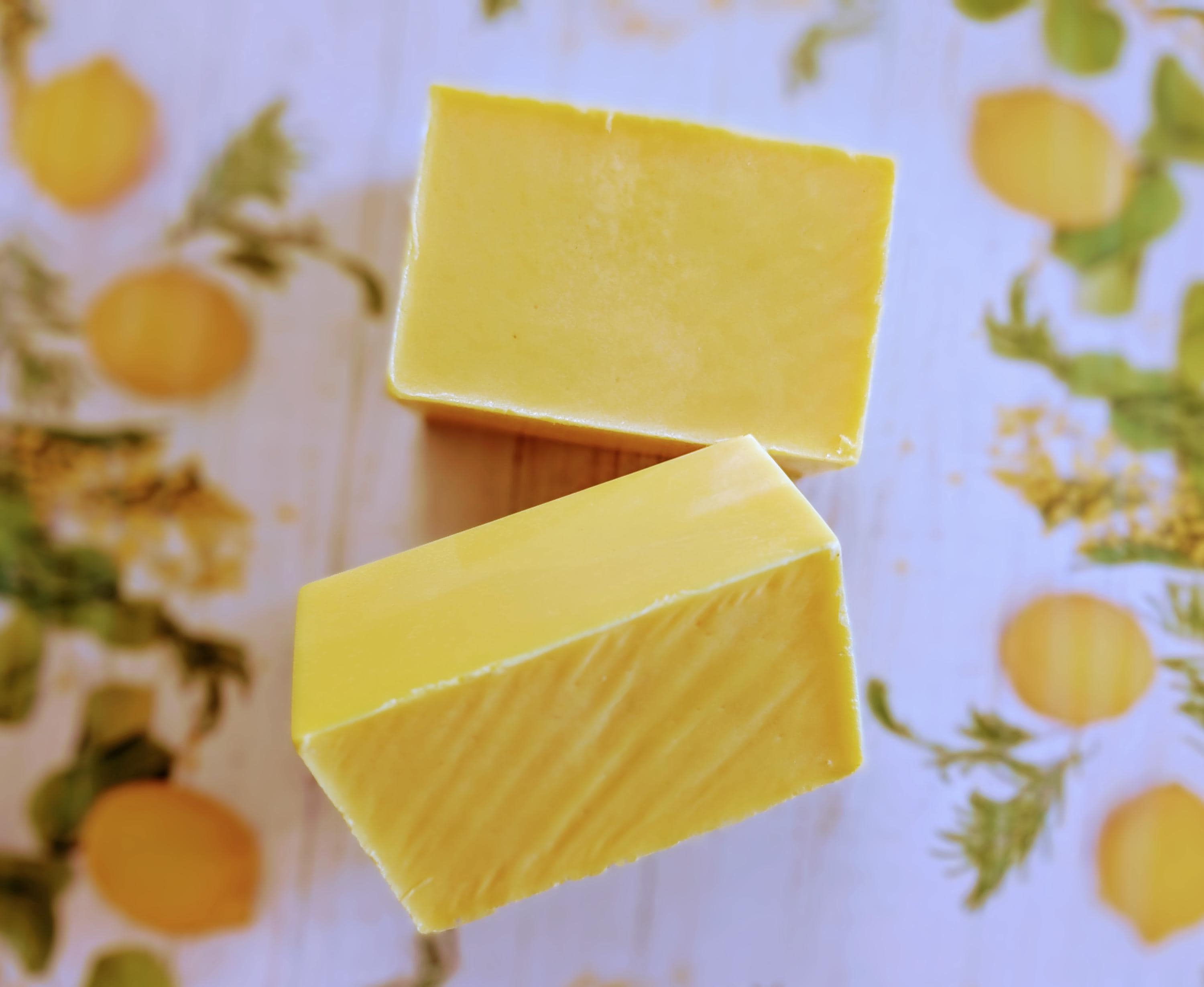 Lemon Zinger Goat Milk Soap | Bright Citrus Scent | Handmade Moisturizing Soap | Natural Skincare Bar - Thumbnail 5