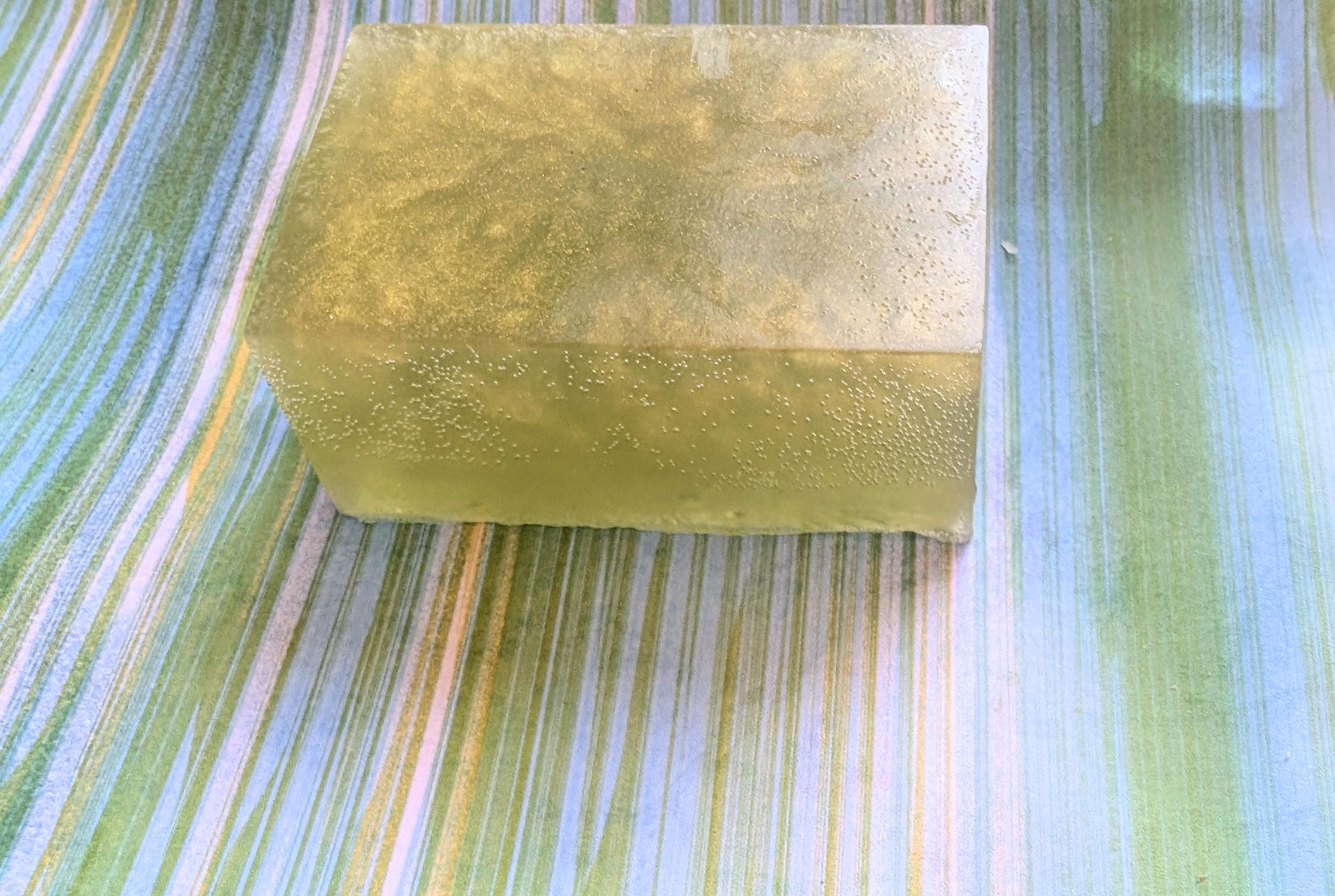 White Tea & Ginger Goat Milk Soap – Handmade Soap, Energizing and Refreshing Scent, Moisturizing, Gentle for all - Thumbnail 3