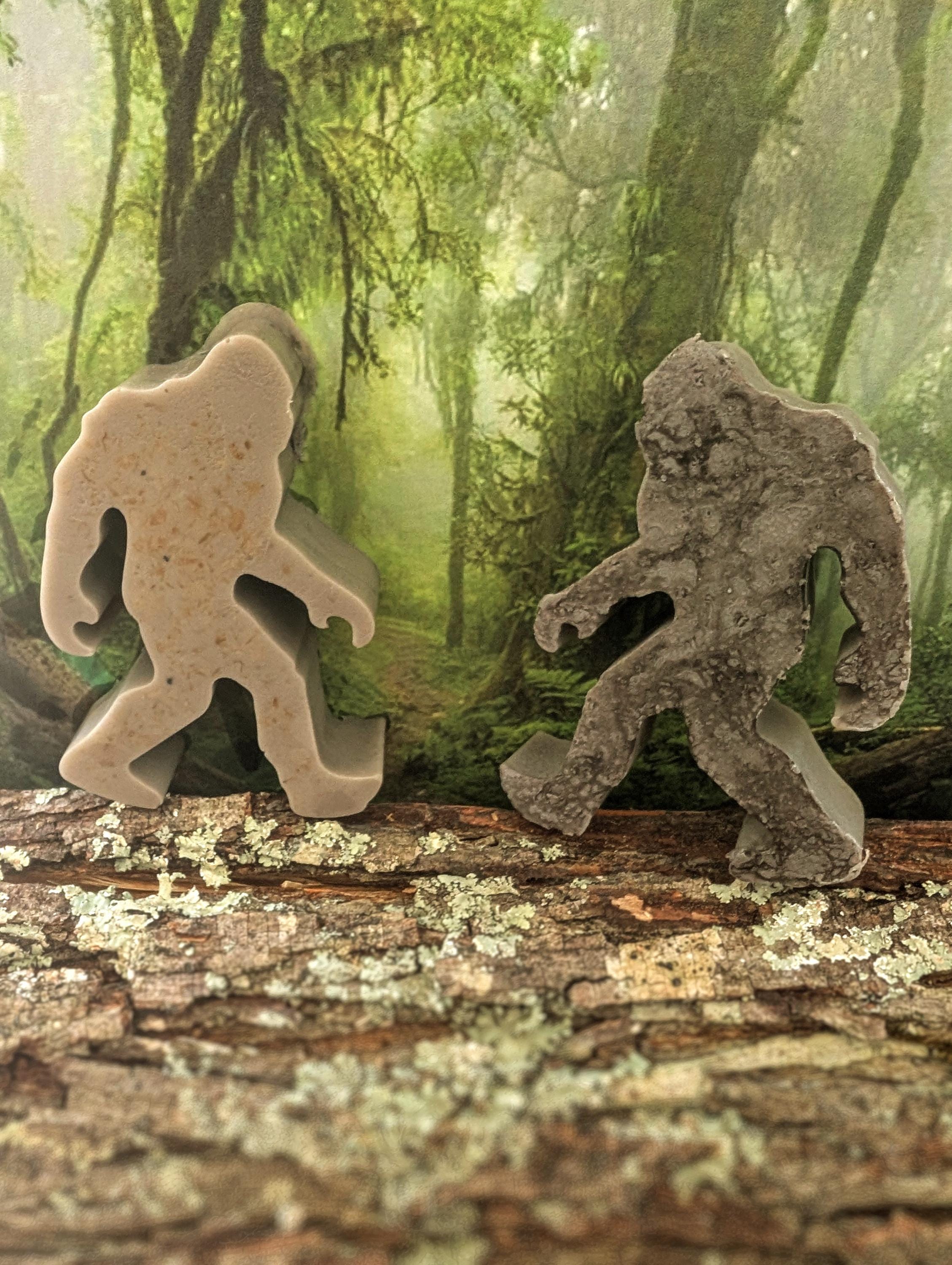 Goat Milk Soap: Deep Woods Forest Scent - Sasquatch with Loofah - Thumbnail 4