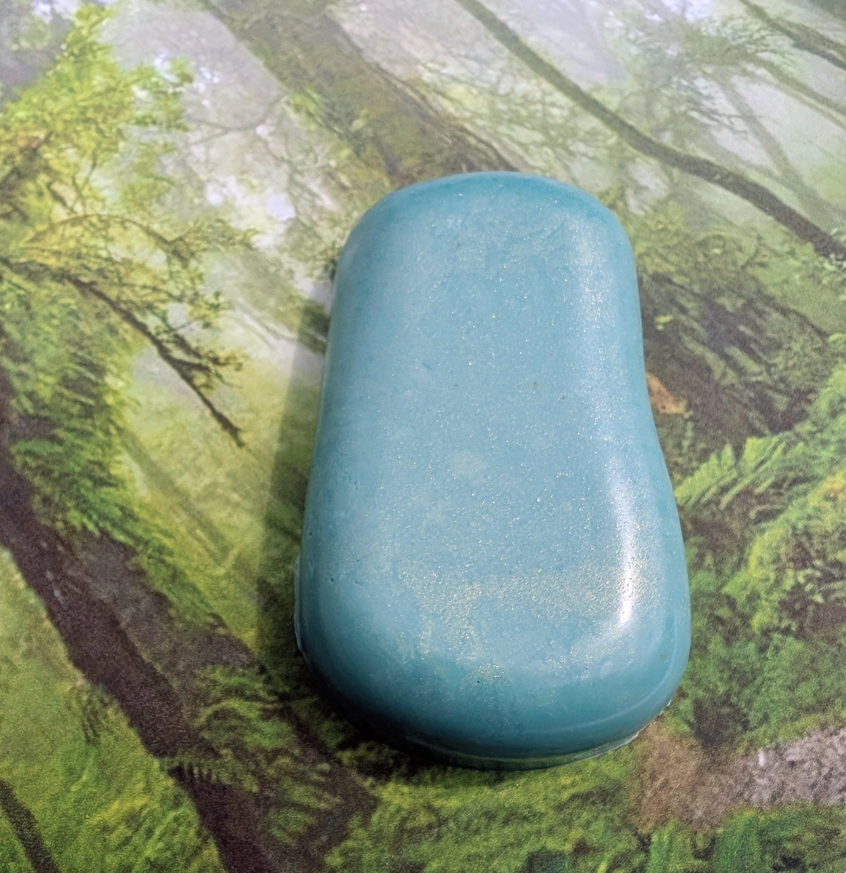 Eucalyptus Tallow Soap: Handmade Moisturizing Bar - Refreshing Spa Scent - Thumbnail 2