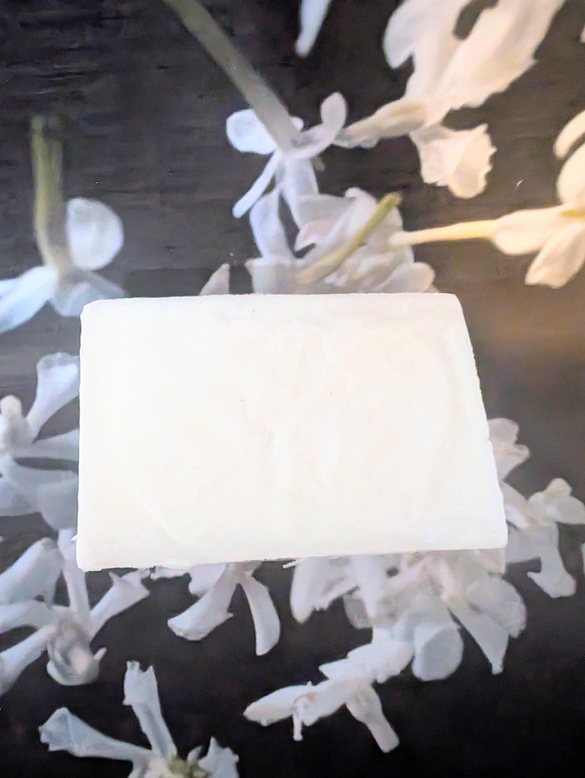 Vanilla Santal Goat Milk Soap: Handmade Shea Butter Moisturizing Bar - Thumbnail 4