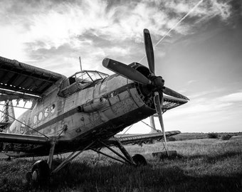 Vintage Plane Print, Biplane Wall Art, Printable Travel Wall Art, DIGITAL DOWNLOAD, Airplane Wall Art, Vintage Plane, Black And White