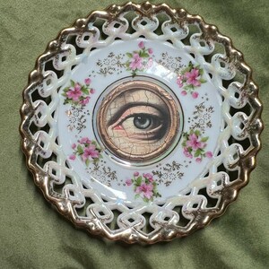 Vintage upcycled plate / Lover&#39;s Eye / saucer / floral plate / gift for her / history collage / gold-rimmed plate / fine china