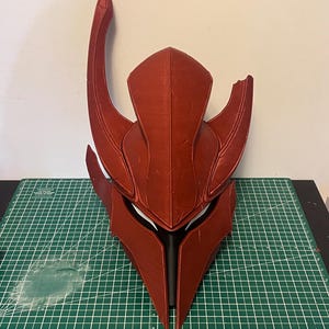 Igris the Bloodred Wearable Helmet for Solo Leveling Cosplay