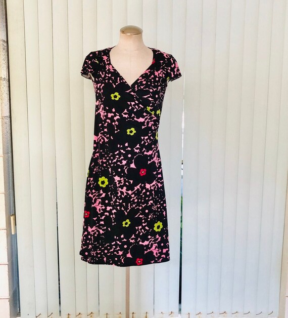 bcbg black floral dress