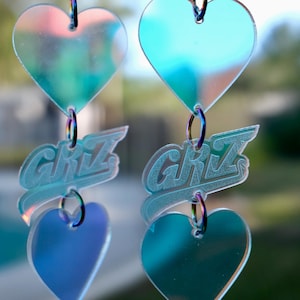 Iridescent  2 Hearts Griz Earrings