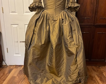 Brown Silk Colonial Gown & petticoat sz 16