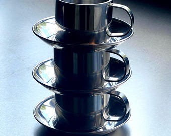 Juego de 3 tazas de espresso italianas vintage de acero inoxidable, estilo bistró francés, con platillos.