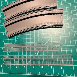 HO Scale Marklin C Track girder bridge 18 Radius