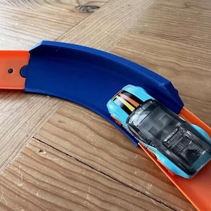Hot Wheels Compatible High Bank 45 Degree Turns “SET OF 2”