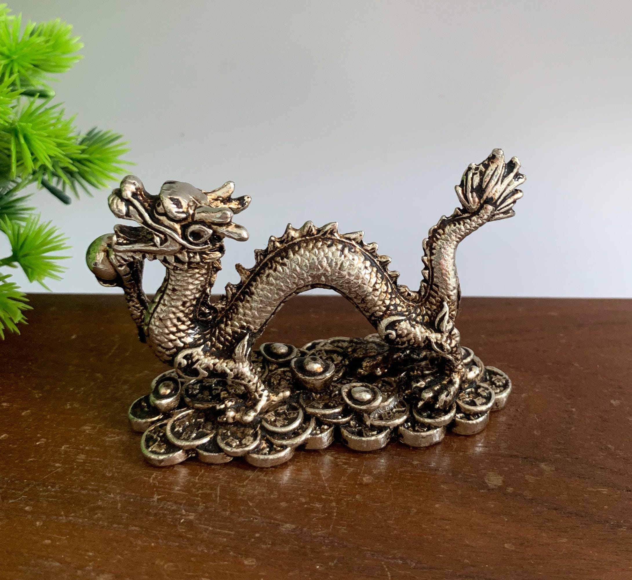 ヴィンテージの白銅彫刻の龍の像。ホームデコレーション - Etsy 日本