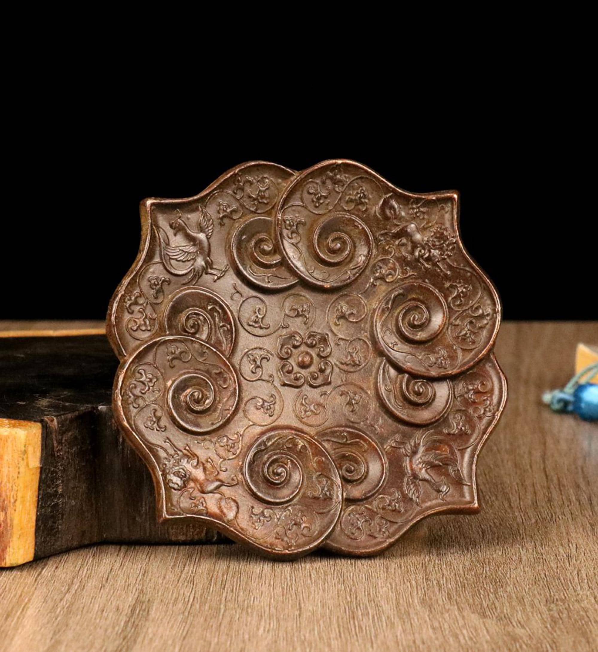 彫刻された皿の装飾 - Etsy 日本