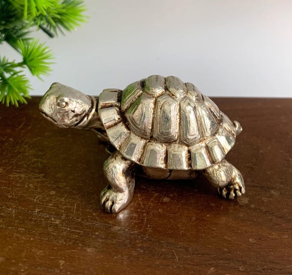 ヴィンテージの白銅彫刻の亀の像。ホームデコレーション - Etsy 日本