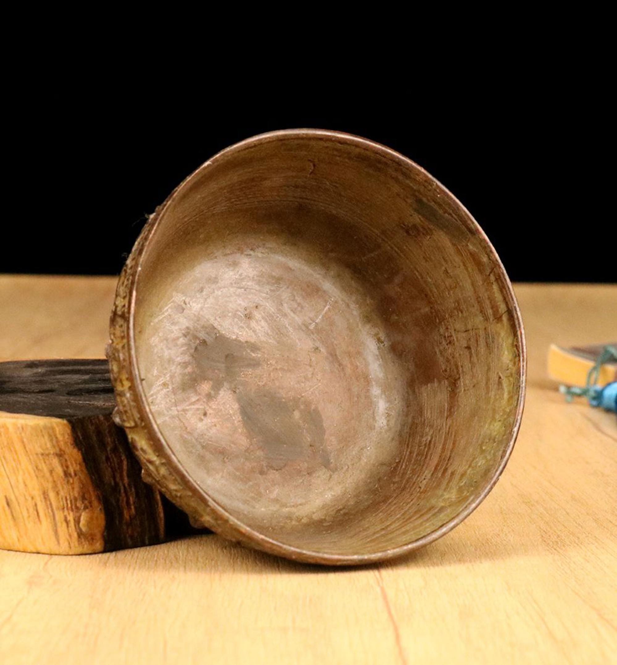 ヴィンテージブロンズ彫刻ボウル、装飾皿、風水像、ティーペット像