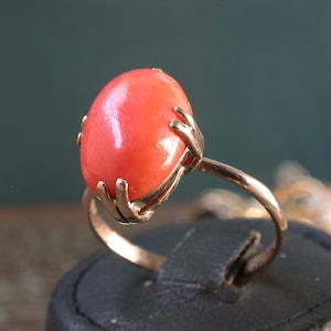 antique vintage victorian deco 12k solid gold BIG genuine cabochon coral stone ring  free resizing micro-payment available upon request