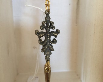 Dangling Spiked Filigree Earrings