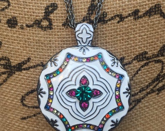 Vibrant Medallion Necklace