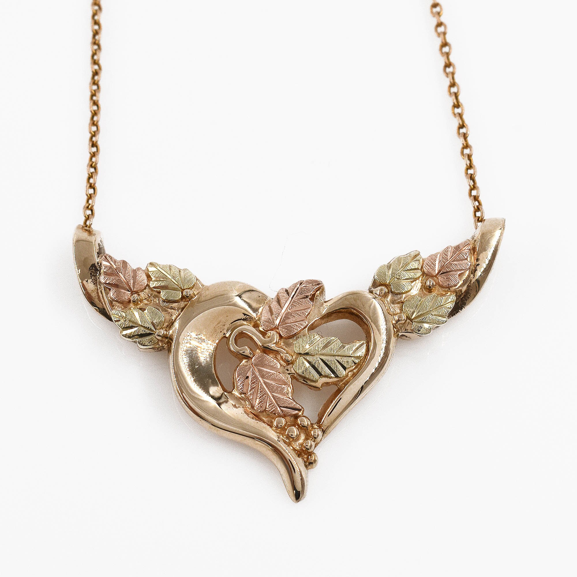 10K Black Hills Gold Heart Necklace 