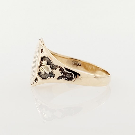 Ostby & Barton Co Signet Ring, 10K Yellow Gold, M… - image 4