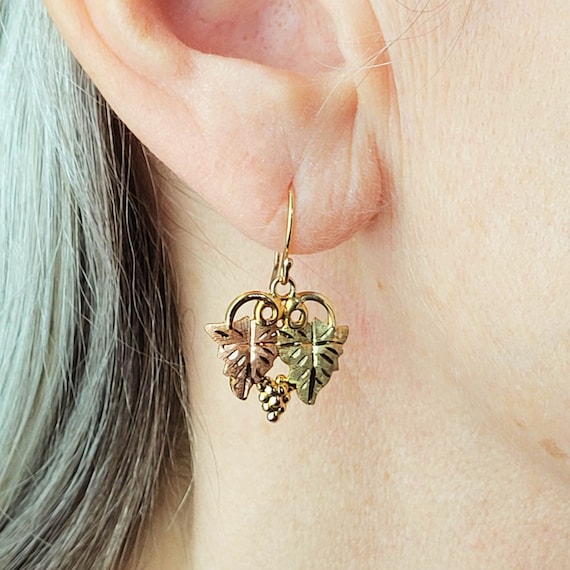 Black Hills Gold Dangle Earrings, Leaves and Grap… - image 7