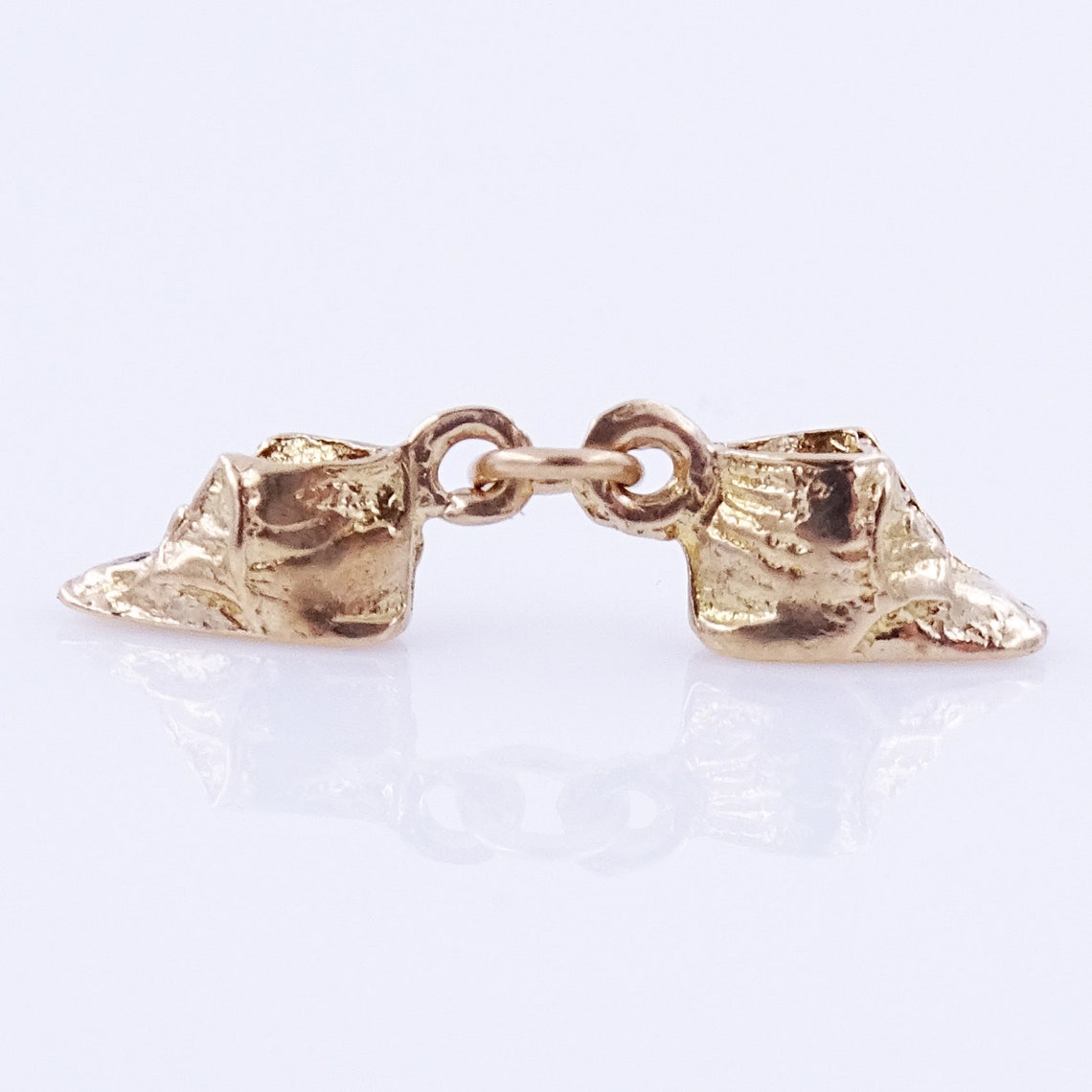 10K Gold Pair of Shoes Charm Vintage Stackable Gold Charm Etsy