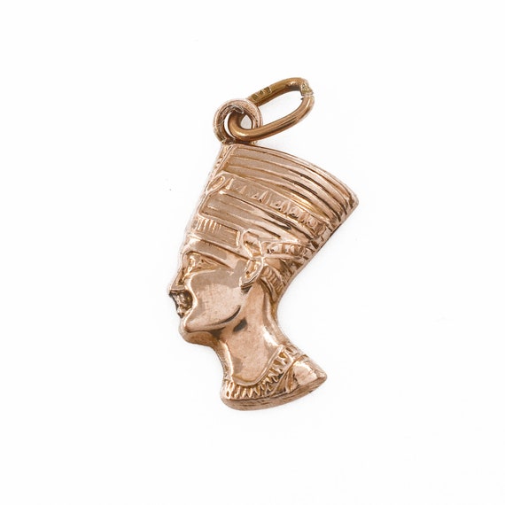 Nefertiti charm 14k online