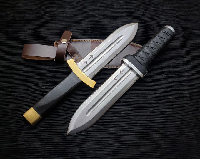 Vinland Saga Thorfinn Knife: Handmade D2 Steel Replica with Leather Sheath