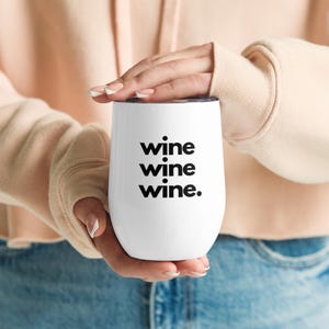 VINO VINO - Vaso de vino de acero inoxidable con aislamiento para llevar y vino para llevar, moderno minimalista, vino blanco rosado tinto, taza con tapa