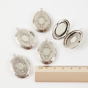 Vintage Detailed Oval Locket Charms, silver plated pendants, Bulk, Jewellery making, for handmade items