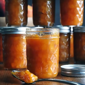 homemade organic farm fresh fruit preserves. All natural and organic