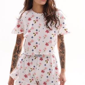 Women’s Printed Cotton Pajamas, Ruffled Top and Shorts Set, Natural Fabric Sleepwear for Summer, Light and Comfy Loungewear