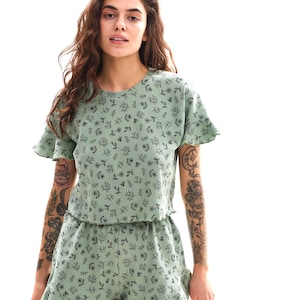 Printed Cotton Pajamas for Women, Ruffled Summer Sleepwear Set, Natural Fabric Top and Shorts Loungewear