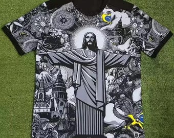 Maglia speciale del Brasile con motivo della statua di Gesù, edizione limitata – Traspirante, elegante e confortevole | In tutte le taglie, perfette per lo sport e il tempo libero