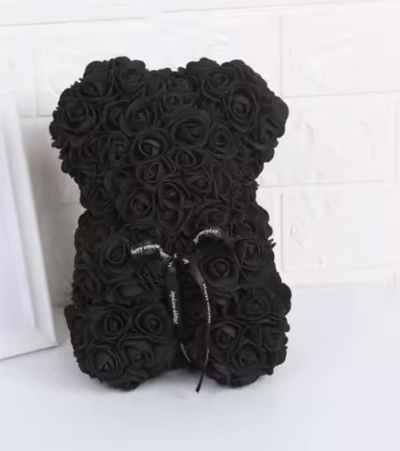 25 cm blommig nallebjörn, nallebjörn gjord av konstgjorda blommor i olika färger, söt presentidé till alla hjärtans dag Svart