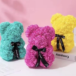 25 cm blommig nallebjörn, nallebjörn gjord av konstgjorda blommor i olika färger, söt presentidé till alla hjärtans dag bild 3