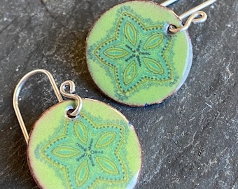 Green Enamel Earrings, Star Earrings, Star Mandala, Disc Earrings for Women, Handmade Enamel Jewelry, Handmade Bohemian Earrings