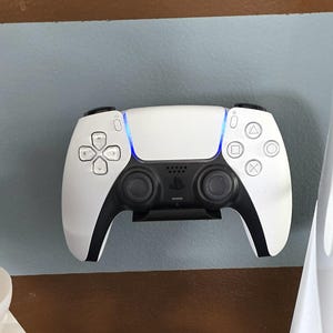 3D Printed Controller Wall Mount Hook: Gaming Storage, Screws Included