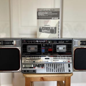 Sharp 800 Dark Gray - Like new with original instructions and diagram