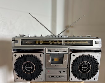 Sharp gf 8585XL BOOMBOX