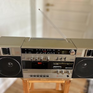 Samsung P-72S Boombox