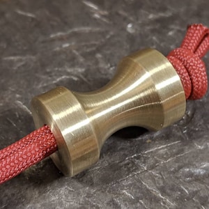 Large Spool Brass Lanyard Bead and a Free Paracord Lanyard