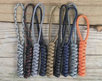 Snake Stitch Paracord Lanyard with Paracord Loop
