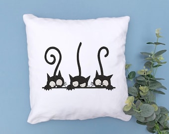 Disegno per ricamo Catlying – Tre gatti neri Line Art DST EXP PES…