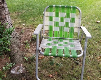 old folding lawn chairs