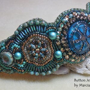 Pattern Tutorial Button Jewel bead embroidery cuff bracelet