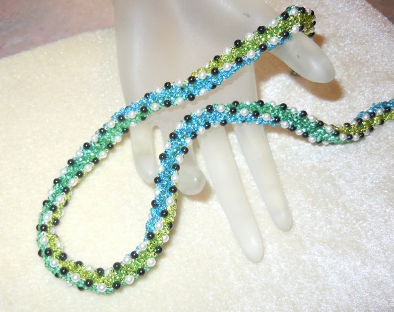 PATTERN Tri-Chevron Chain Bead Weaving Necklace image 1