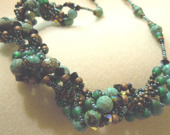 PATTERN The Chunky Spiral Necklace right angle weave Gem of a Spiral
